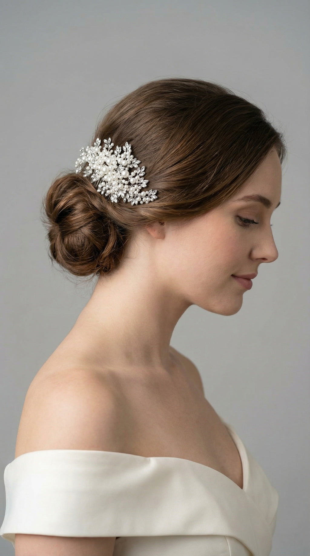 Pearl and Crystal Bridal Hair accessory.