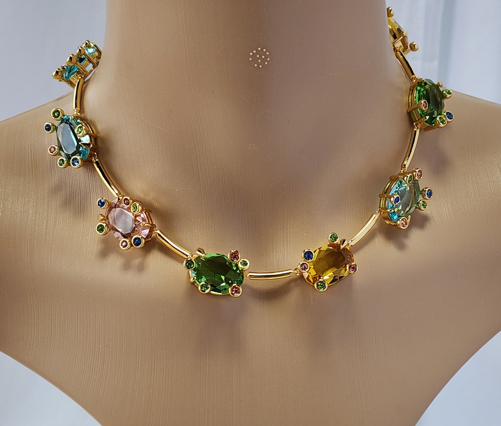 Swarovski-like gema necklace