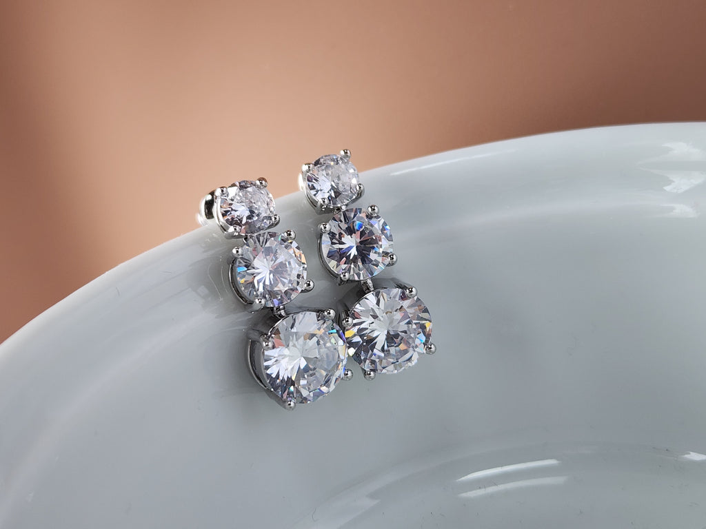 Round diamond tennis necklace