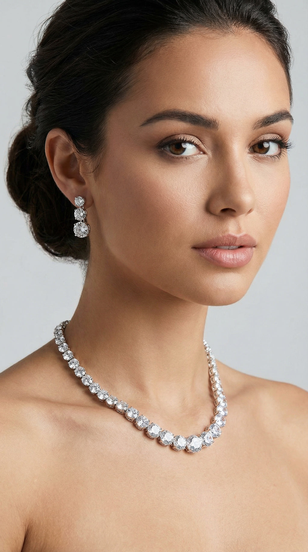 Round diamond tennis necklace